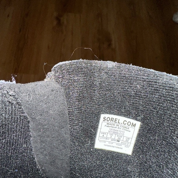 Sorel patent leather Joan of arctic wedge zip 2 sz 4 shiney kids boot - Picture 5 of 5